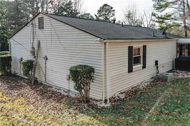 3184 Newcastle Way, Snellville, GA 30039