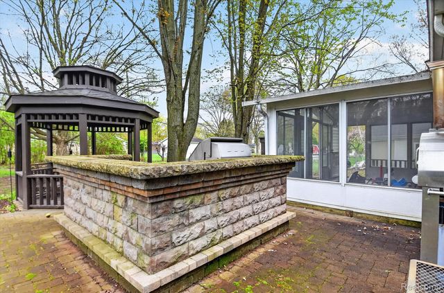 73666 Floral Street, Armada Village, MI 48005