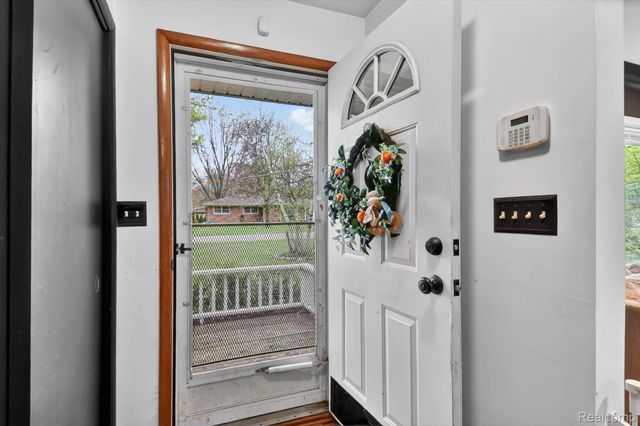 73666 Floral Street, Armada Village, MI 48005