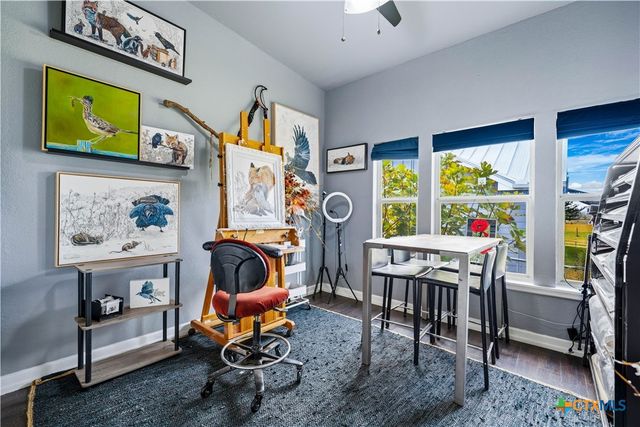 3585 Pittman Road, St Hedwig, TX 78152