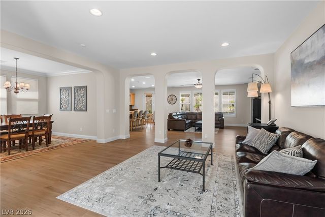 7591 Apache Cliff Street, Las Vegas, NV 89113