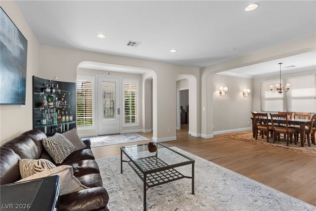 7591 Apache Cliff Street, Las Vegas, NV 89113