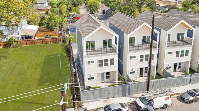 3108 Arlington Street, Houston, TX 77018