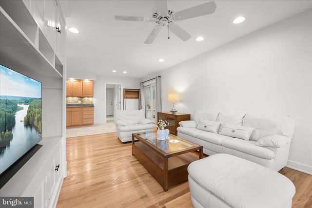 11110 WILLOW BOTTOM DR, Columbia, MD 21044