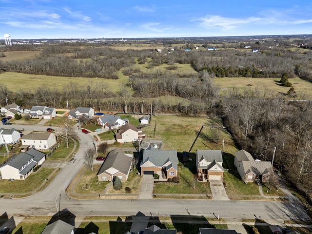 505 Perry Drive, Nicholasville, KY 40356