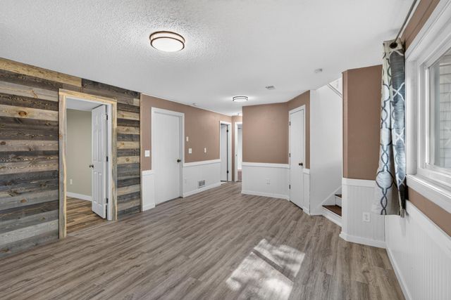 771 127th Avenue NE, Blaine, MN 55434