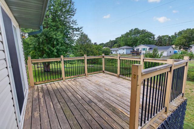 771 127th Avenue NE, Blaine, MN 55434