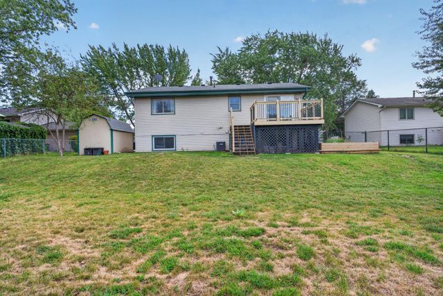 771 127th Avenue NE, Blaine, MN 55434