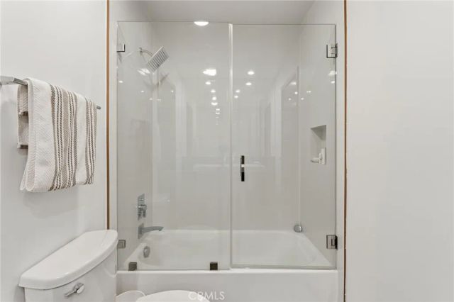 24217 Hatteras Street, Woodland Hills, CA 91367