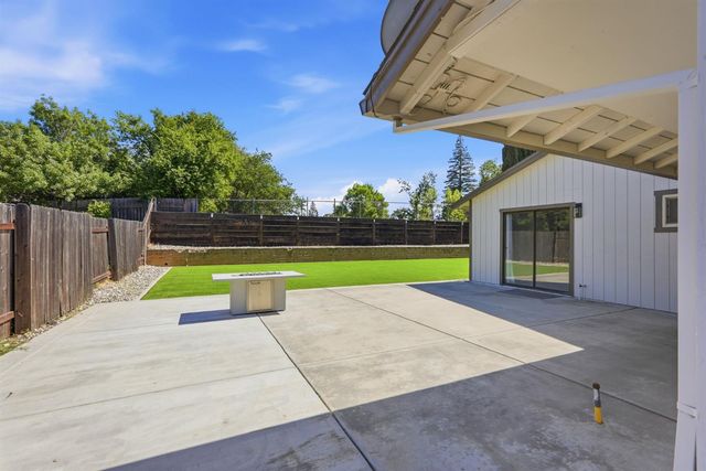 5964 Sirl Way, Orangevale, CA 95662