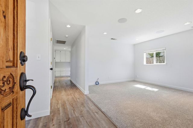 5964 Sirl Way, Orangevale, CA 95662