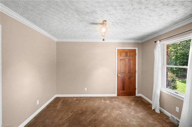 200 Enterprise Road, Lexington, NC 27295