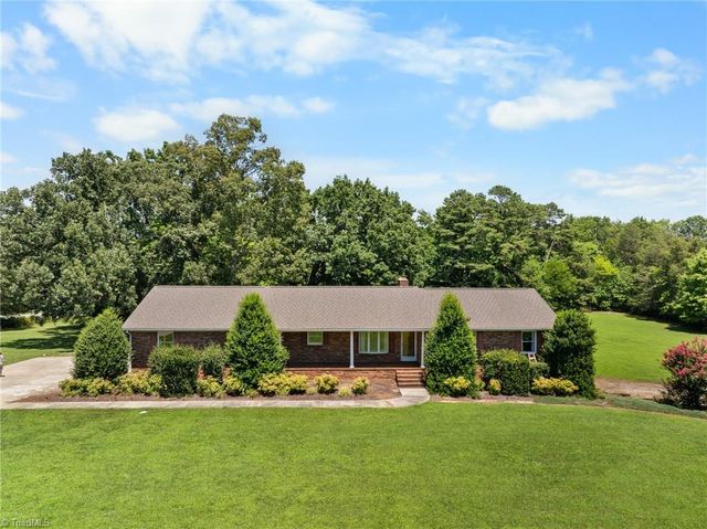 200 Enterprise Road, Lexington, NC 27295