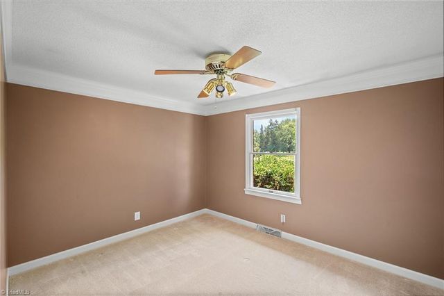 200 Enterprise Road, Lexington, NC 27295