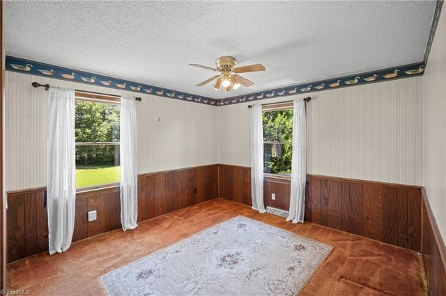 200 Enterprise Road, Lexington, NC 27295