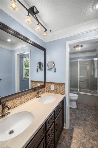 200 Enterprise Road, Lexington, NC 27295