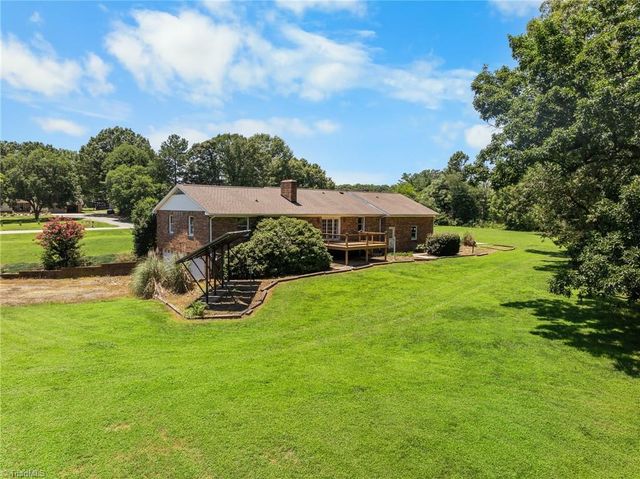 200 Enterprise Road, Lexington, NC 27295