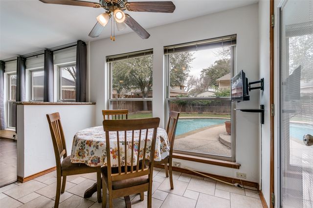 3438 Spring Willow Drive, Grapevine, TX 76051