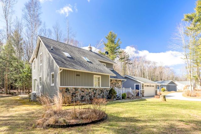 7142 Aitken Road, Lexington Twp, MI 48450