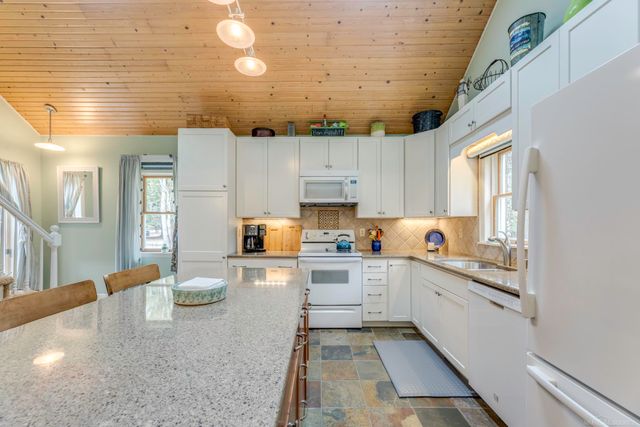 7142 Aitken Road, Lexington Twp, MI 48450