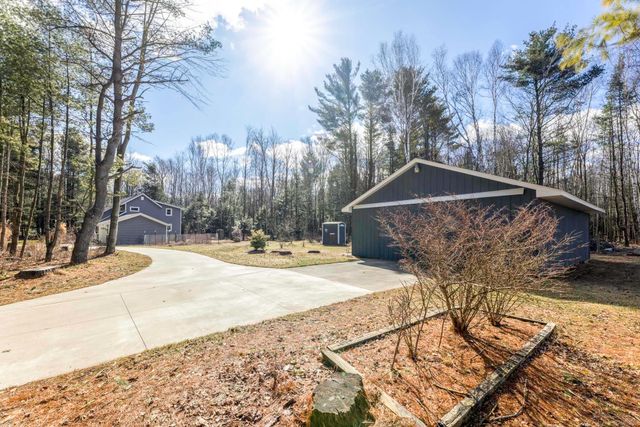 7142 Aitken Road, Lexington Twp, MI 48450