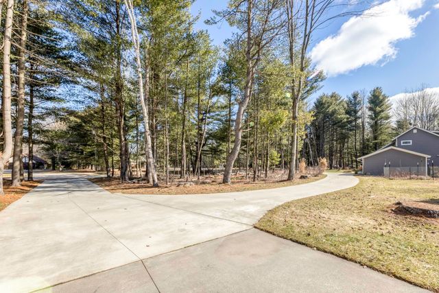 7142 Aitken Road, Lexington Twp, MI 48450