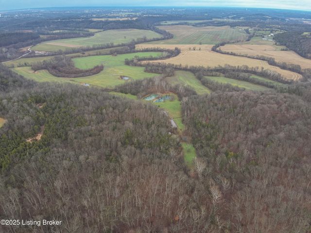 2855 Greenwell Ford Rd, Shepherdsville, KY 40165