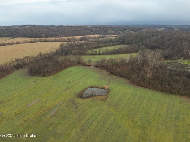 2855 Greenwell Ford Rd, Shepherdsville, KY 40165