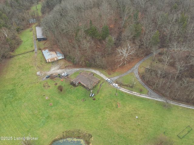 2855 Greenwell Ford Rd, Shepherdsville, KY 40165