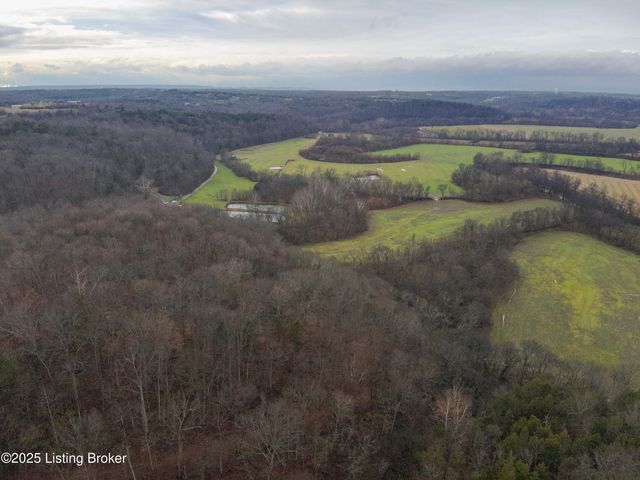 2855 Greenwell Ford Rd, Shepherdsville, KY 40165