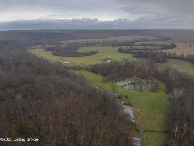 2855 Greenwell Ford Rd, Shepherdsville, KY 40165