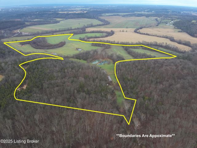 2855 Greenwell Ford Rd, Shepherdsville, KY 40165