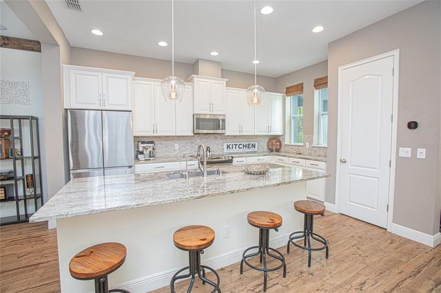 8115 UPPER PERSE CIRCLE, Orlando, FL 32827