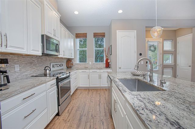 8115 UPPER PERSE CIRCLE, Orlando, FL 32827