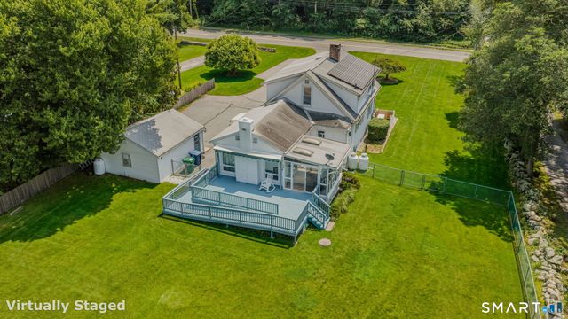47 Shore Road, Waterford, CT 06385