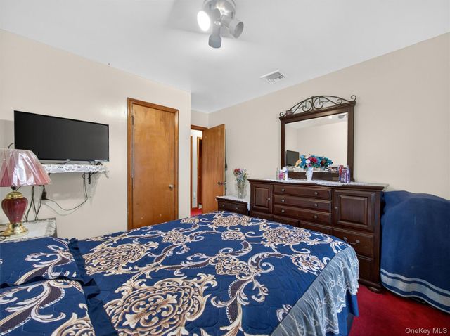 1 Edward Lane, Spring Valley, NY 10977