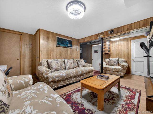 1 Edward Lane, Spring Valley, NY 10977