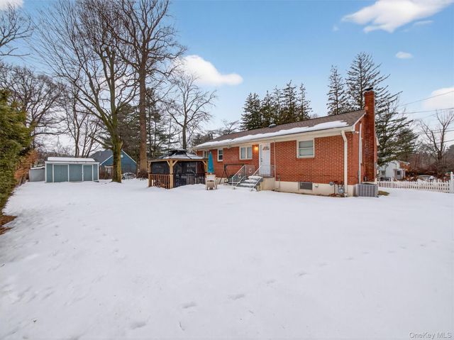 1 Edward Lane, Spring Valley, NY 10977