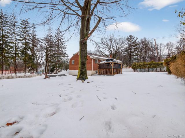 1 Edward Lane, Spring Valley, NY 10977