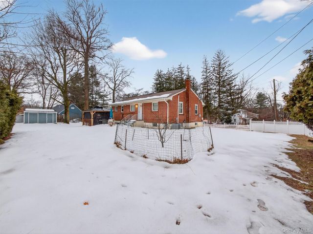 1 Edward Lane, Spring Valley, NY 10977