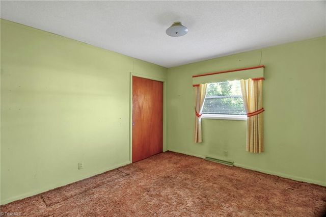 3420 Greenhill Drive, High Point, NC 27265