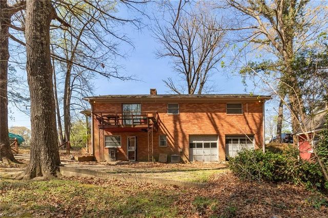 3420 Greenhill Drive, High Point, NC 27265