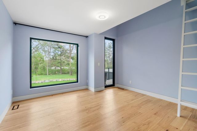 6200 Cardinal Avenue, Excelsior, MN 55331