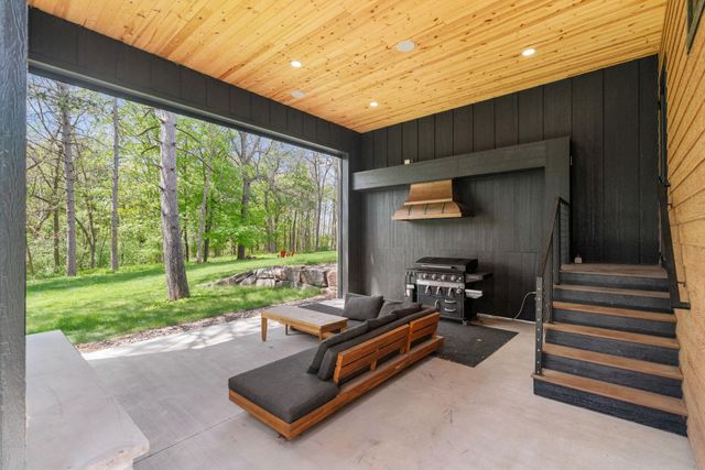 6200 Cardinal Avenue, Excelsior, MN 55331