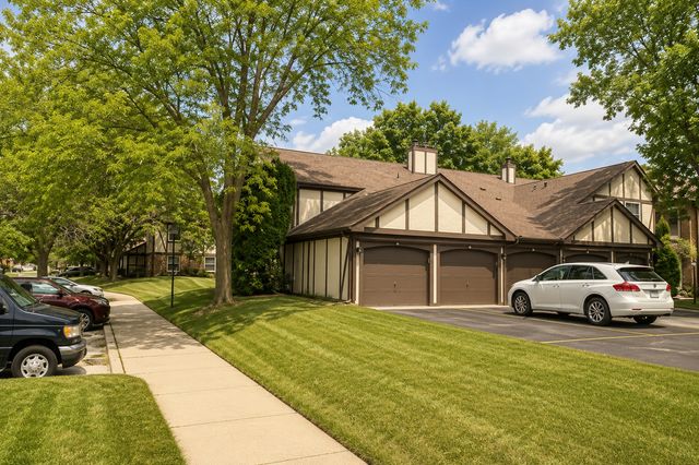 4780 Calvert Drive A1, Rolling Meadows, IL 60008