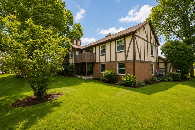 4780 Calvert Drive A1, Rolling Meadows, IL 60008