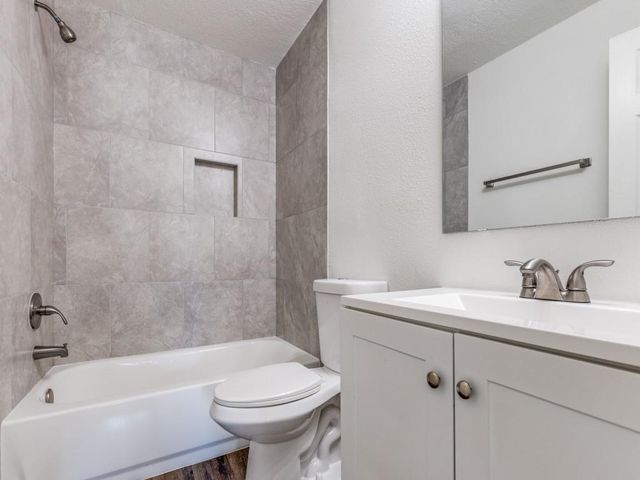 8702 Josie Street, Houston, TX 77029