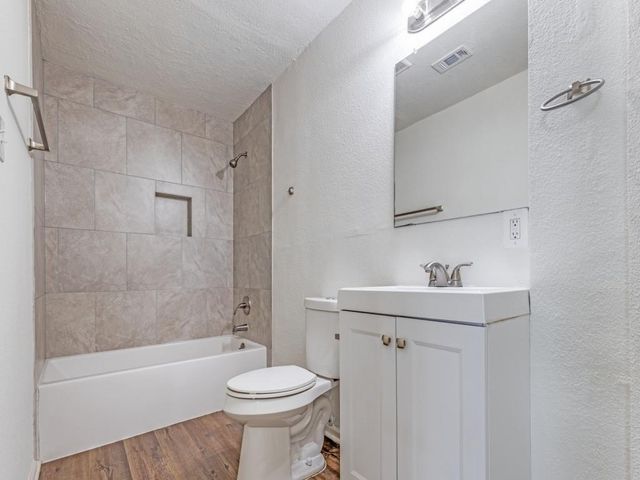 8702 Josie Street, Houston, TX 77029