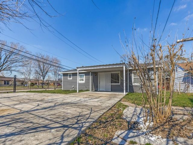 8702 Josie Street, Houston, TX 77029