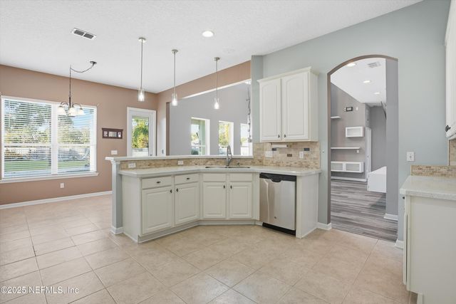 2963 CAPTIVA BLUFF Road N, Jacksonville, FL 32226